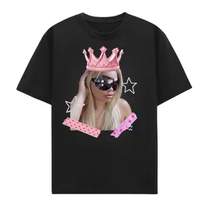 Trisha Paytas Crown Graphic T-Shirt, Unisex Garment-Dyed Pop Culture Tee, Vintage 2000s Aesthetic Top, Y2K Queen Streetwear Shirt, Funny Retro Cotton Outfit