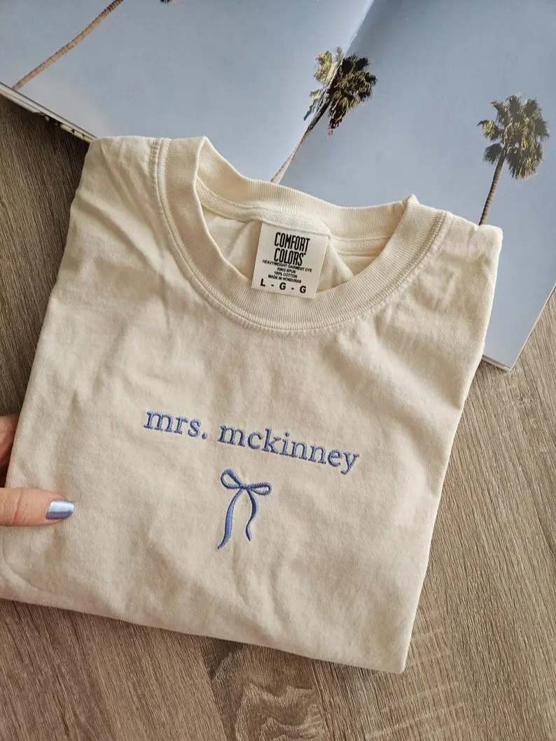 [ADDNOTE] Embroidery Custom Mrs. Shirt, Bride Shirt, Custom Last name shirt, Party Tee, Wedding Shirt, Engagement gift, Custom Fiancé Gift, Women tee