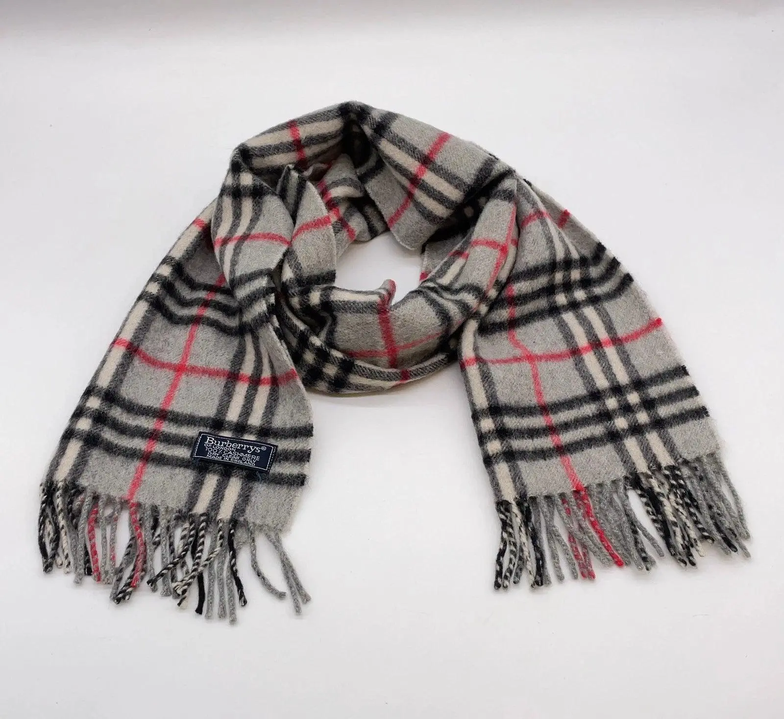 Pre-owned Burberry Nova Check Cashmere Scarf 12114385568/853197
