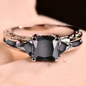 Purple & Black Square Cubic Zirconia Ring – Elegant Design for Women