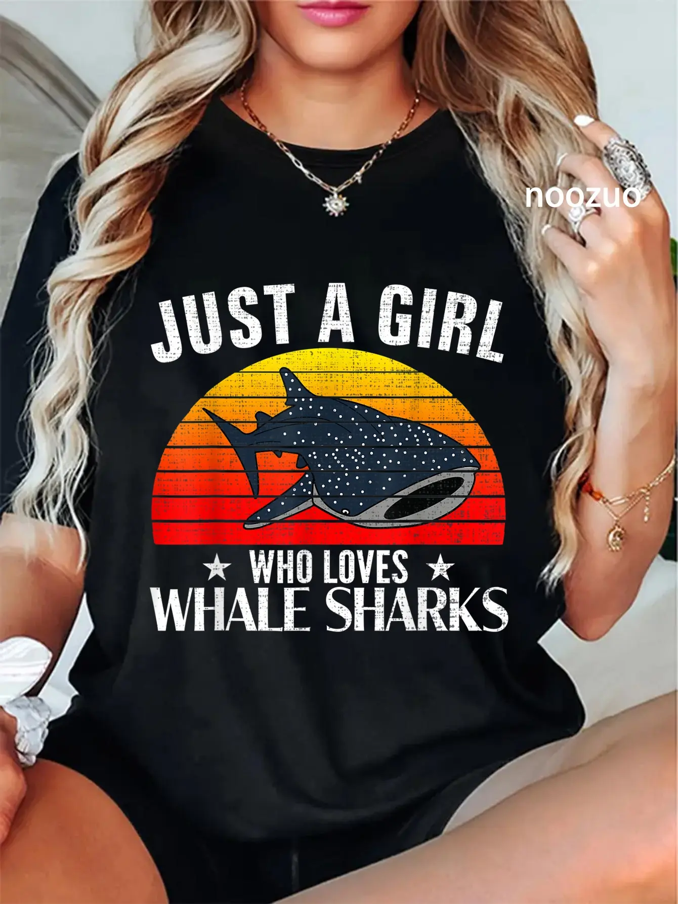 Women's 100% Cotton Vintage Ocean Life T-Shirt - Cute Cartoon Style Retro Vibe Clothes, Funny "Just a Girl Who Loves Whale Sharks" Print, Round Neck, Short Sleeves, Casual Streetwear, Multiple Sizes