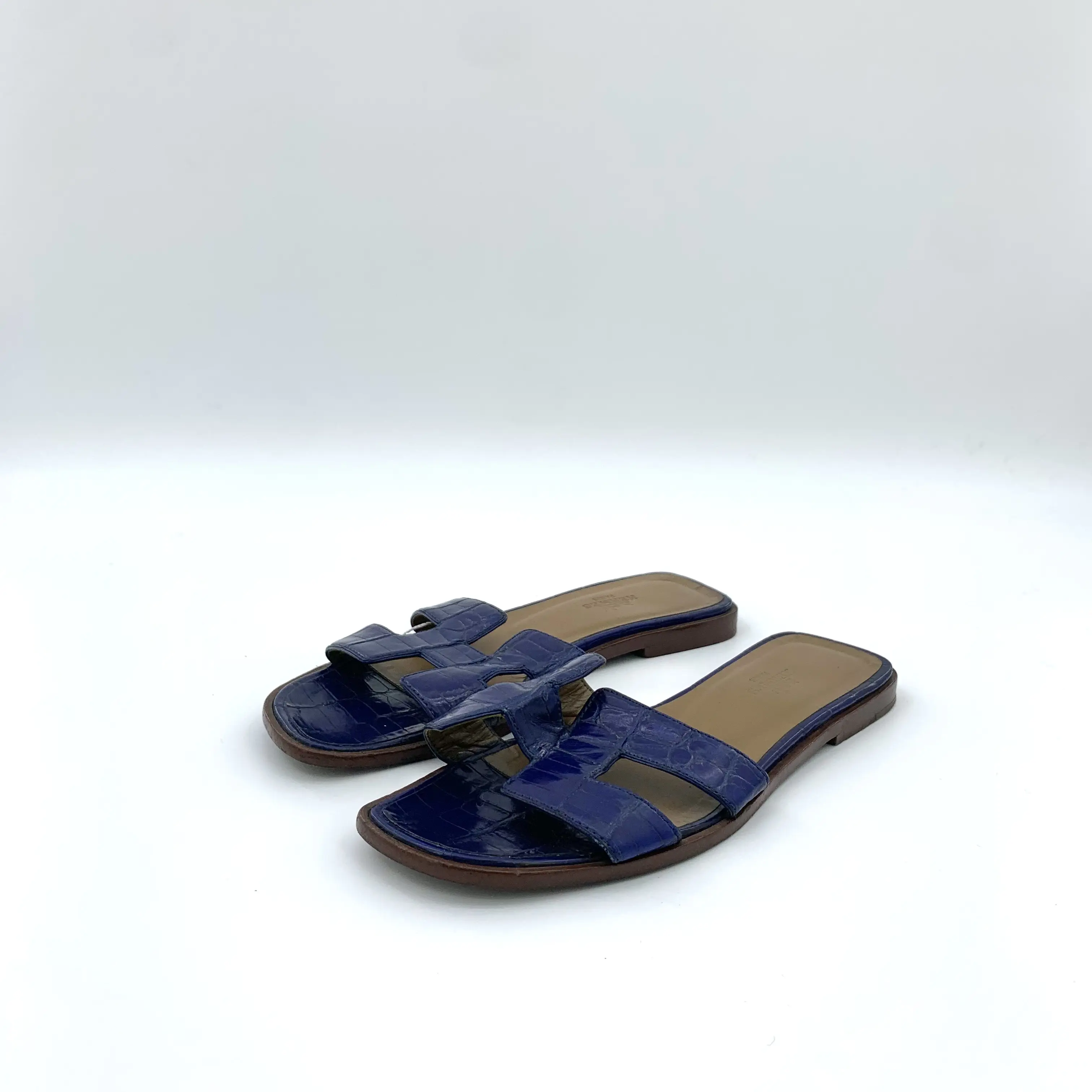 RDLTS— Hermès Navy Croc Leather H Slide Sandals Size US 5.5