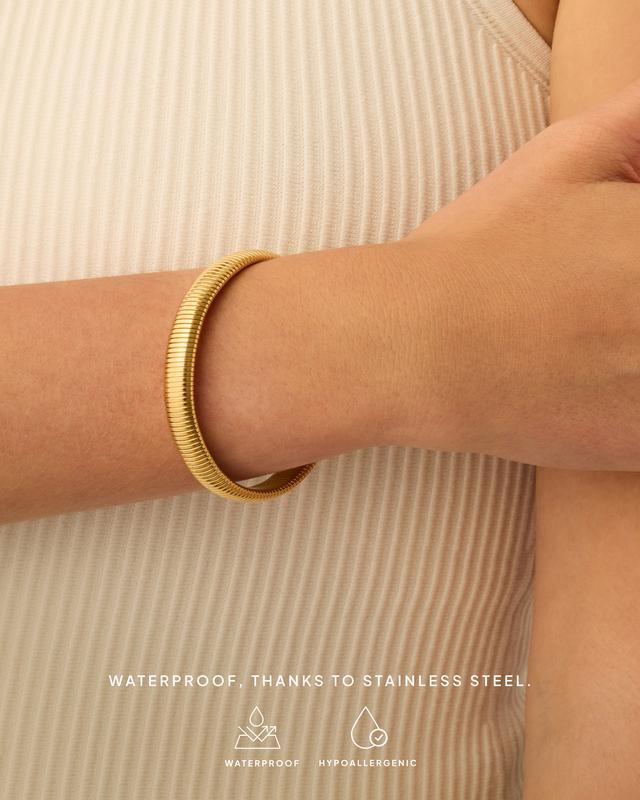 PAVOI Waterproof Chunky Stretch Bracelet for Women - 14K Gold Plated Cobra Statement Bracelets - Stainless Steel Flexible Bracelet - Trendy Gold Jewelry Gifts