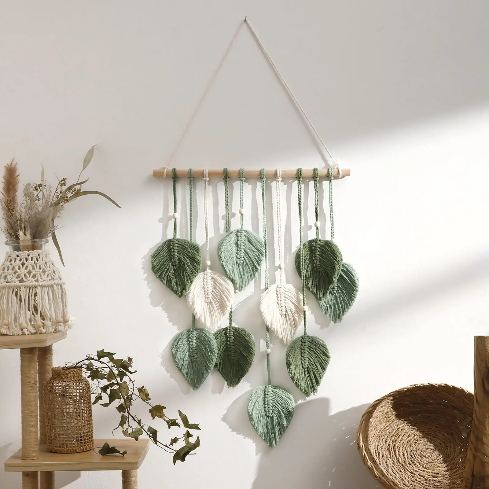Rope-knot tapestry wall hanging; handwoven Bohemian-style tapestry featuring a sage green leaf pattern; rustic-style fringe yarn decorative hanging suitable for bedrooms, living rooms, and dorm rooms Adjustable Leaves