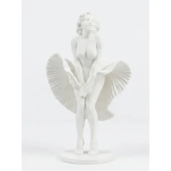 Icon in Marble – Classic Cinema Inspired Figure Sculpture | The Boudoir