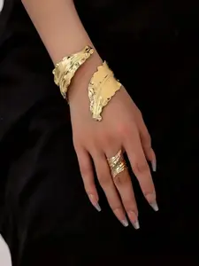 Exaggerated Luxury Textured Asymmetric Heavy Metal Leaf Bracelet & Ring Set, Fashionable Elegant Accessories for Women's Daily Wear, Cuff Bracelet Set