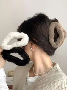 3pcs Autumn Winter Cute Plush Hollow Cloud Shape Hair Claw, Sweet Versatile Back Headband Hair Clip, Suitable for Thick Hair