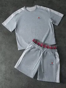 Men's Casual Sportswear 2-Piece Set, Sports Clothing Set, Round Neck Short Sleeve Tee & Elastic Waist Drawstring Shorts, Loose Fit, Classic Plaid Fabric, Athleisure Wear