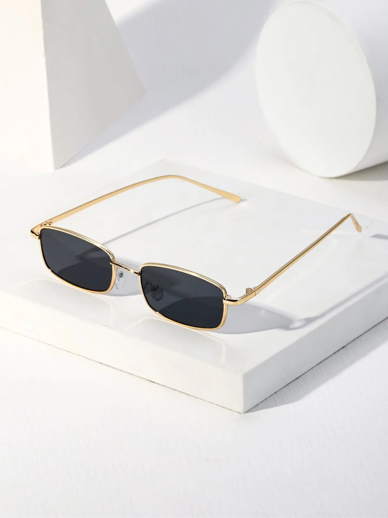 Mini Square Frame Retro Metal Trendy Glasses, Y2K Punk Style Fashion Eyewear, Summer Streetwear Props for All Seasons, Stylish Glasses