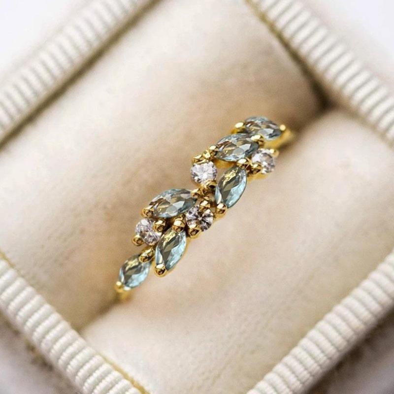 Women's Leaf Shape Artificial Zircon Ring - Copper Base Everyday Elegant Casual Ring, Anniversary Sparkle Costume Jewelry Band, Birthstone Gift for Women, Trendy Leaf Motif Accessory