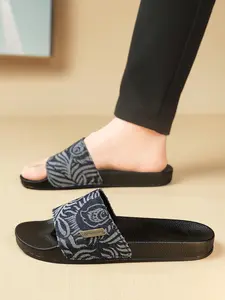Men's Wide Toe Box Sandals, Casual Summer Footwear, Comfortable Barefoot Shoes, Ideal for Beach & Outdoor Activities, Durable PVC Sole, Outdoor Summer Slippers