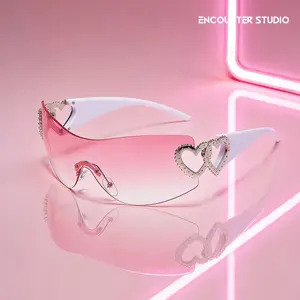 Unisex Fashion Y2K  loving heart Sunglasses Outdoor sports travel cycling UV400 windproof protective glasses Women Polarized sunglasses for men