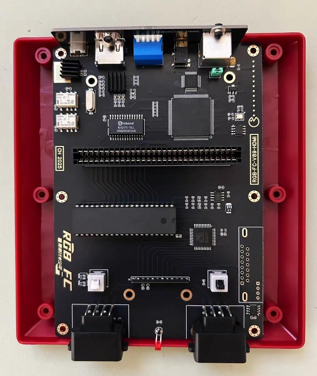 HDMI FC Small Steel Cannon - Mini FPGA Hardware FC Game Console Motherboard, RGBS/HDMI Dual Output, 4 Color Palettes, Type-C Power Supply
