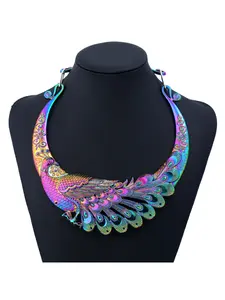 European and American exaggerated retro necklaces, colorful and atmospheric peacock collar clothing accessories