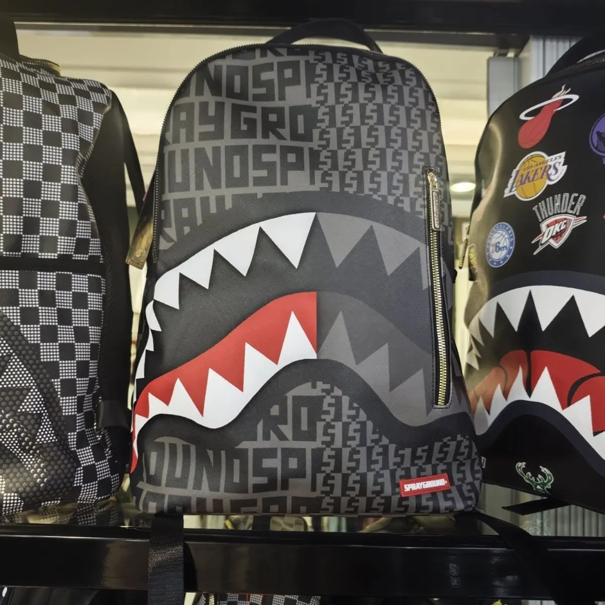 SG Shark Backpack New Fashion Backpack Casual School Bag Unisex Trendy Large Capacity Travel Unisex Shark Mouth Backpack Unisex Shark Mouth Backpack Photography Equipment Bag Camera Backpack Best Gift Large Capacity Laptop Bag with Tablet Compartment