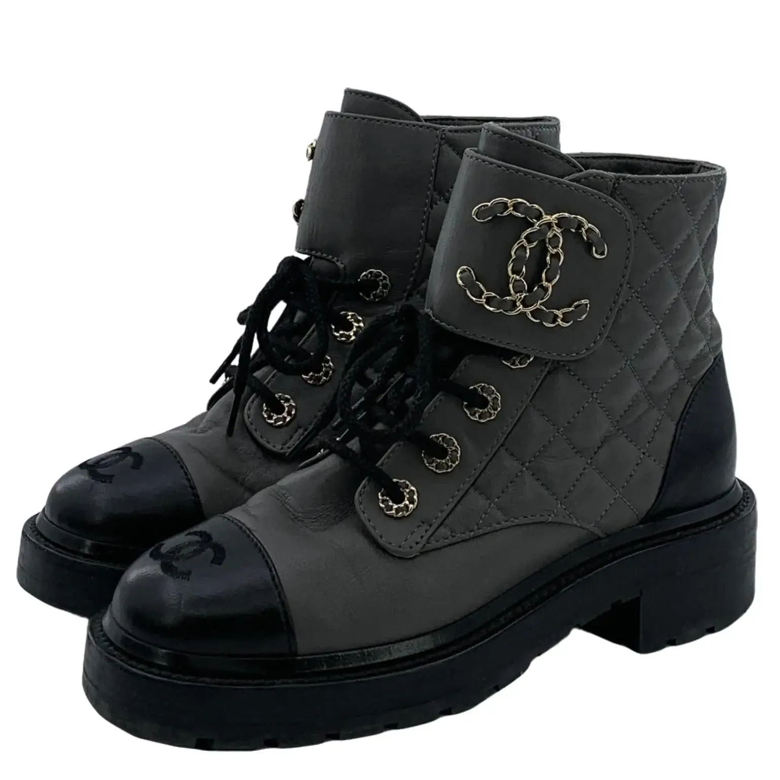 RDLT-Chanel Size 36 Black‑Grey Color‑Block Quilted Interlocking CC Logo Lace‑up Flat Ankle Boots-J36316