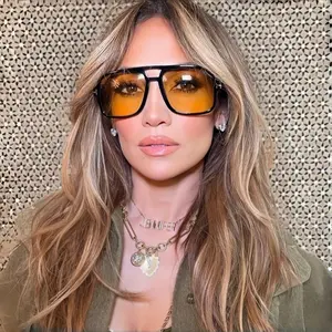 2026 Vintage Double Bridge Rivet Eyewear 100% UV Blocking Trendy Streetwear Sunglasses for Men & Women
