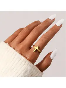 Exclusive and moderately luxurious cross-shaped open ring for couples. A pair of stainless steel jewelry for hands.