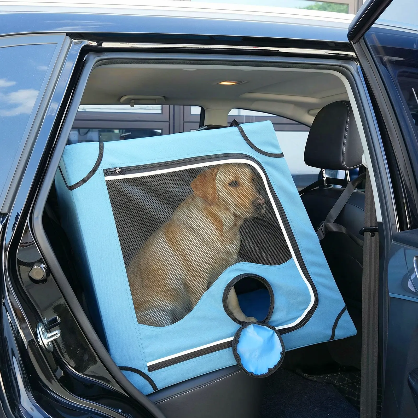 Snagle Paw Dog Car Crate for Back Seat - Non-Collapsible Metal Frame m Carrier with Fabric, Side Doors for Small to Large Dogs' Road Trips & Adventures, Safe, Stable & Stress-Free Travel, Reduce Travel Anxiety