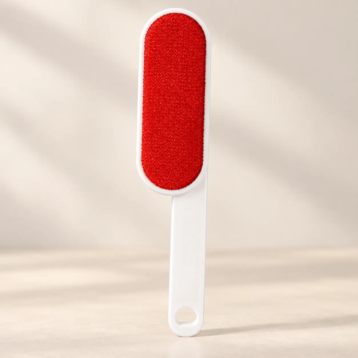 Clothing lint brush, handheld fabric dust-removal brush
