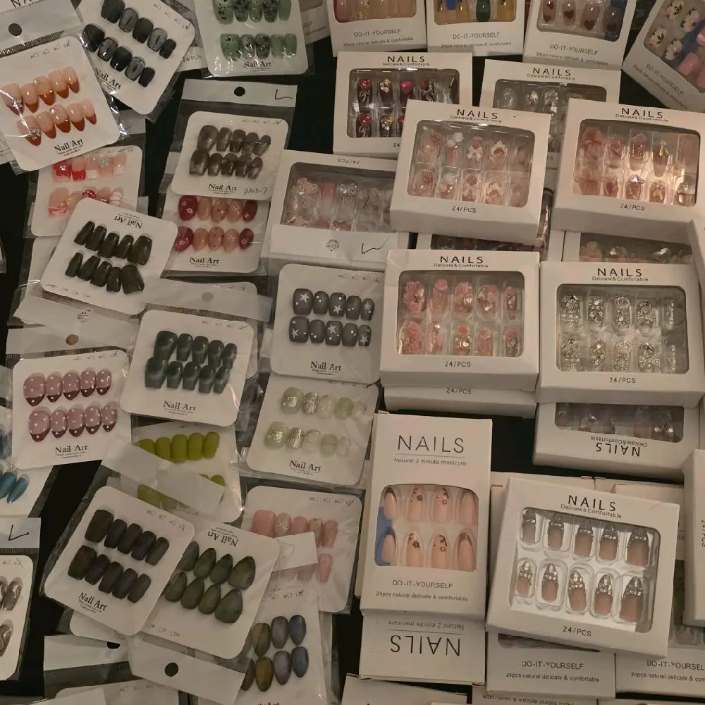 press on nails