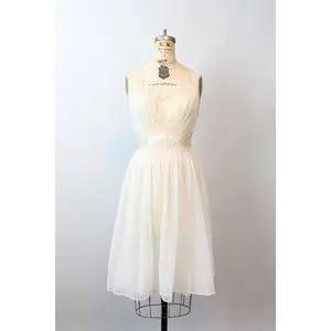 1950s VANITY FAIR lace lingerie nightgown xs | new spring