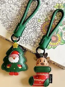 Elegant Christmas Keychain Santa Claus or Deer Keyring with Green Strap, Keychain Kawaii, PU Leather Christmas Santa Claus Key Ring, Purse Bag Charms & Car Keychain Accessories for Women/Men Christmas Gifts, Charms Pendant for Backpack Key Fob Decoration