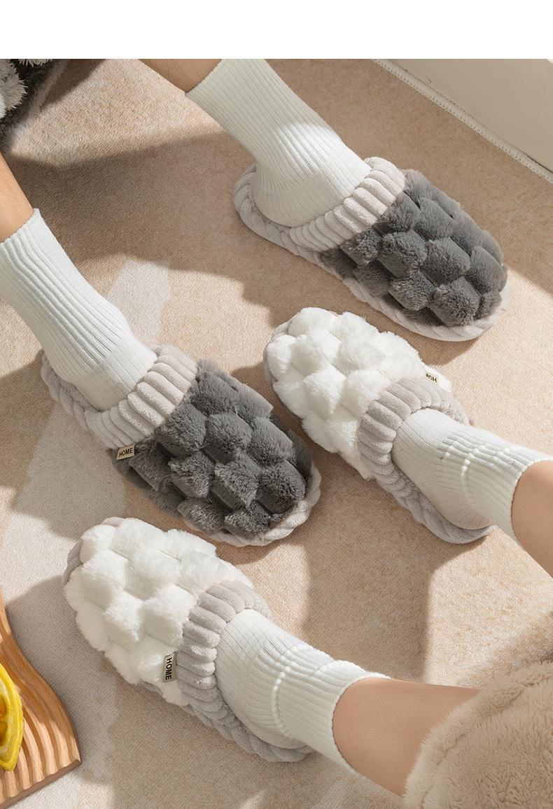 Checkered Plaid Fuzzy Slippers for Women & Men Cozy Indoor Bedroom Footwear Soft Plush House Slippers Non-Slip Warm Home Shoes with Hexagonal Corduroy Design