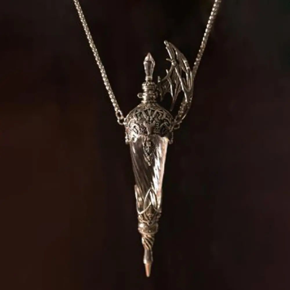 100% New Dragon Blood Gothic Glass Bottle Pendant Necklace with Metal Retro Chain, 1pcs Unisex Adults Lolita Cosplay Prop for DIY Felt Crafts (Toys & Hobbies), No Extra Parts, As Photo, One Size