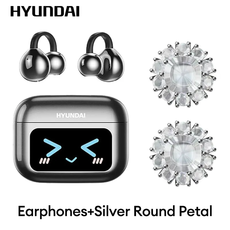 New Black+Petal accessories