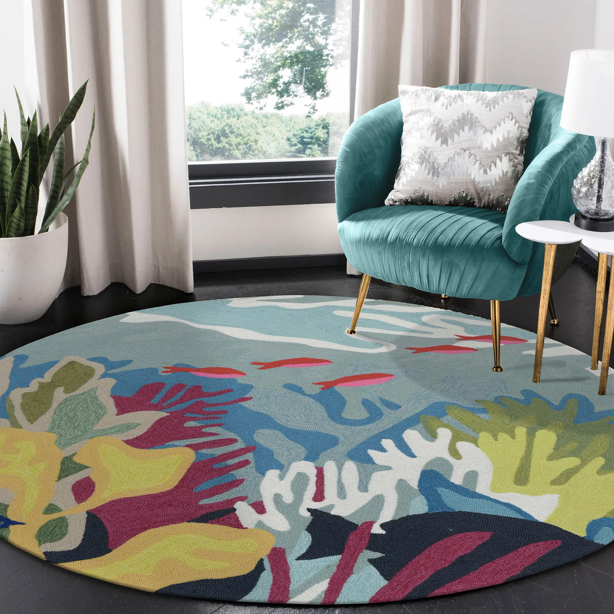 Lush Decor Ravella Indoor/Outdoor Hand Tufted Synthetic Blend Durable Area Rug - Contemporary Home Decor, Abstract Ocean Fish Design, UV Resistant, All Weather Beachy Kitchen Rugs & Mats, Beachy Ocean Style Kitchen Rugs