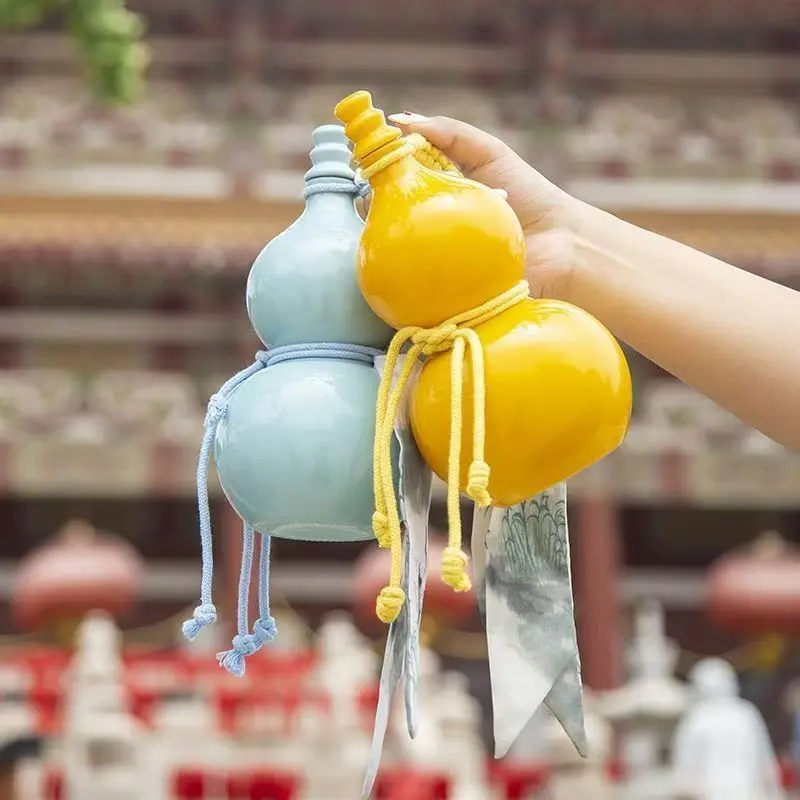 Elegant Oriental Style Gourd Travel Water Bottle, Portable Ancient
