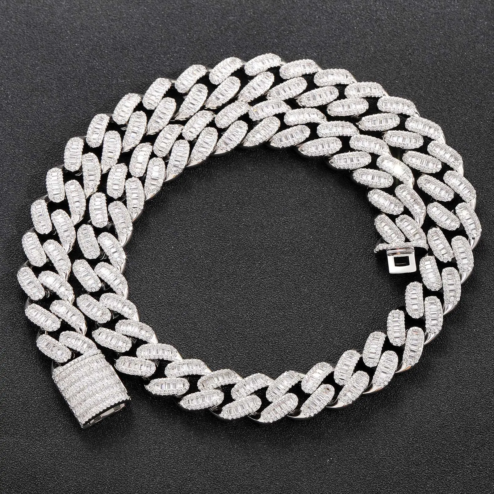 Silver 20 inch necklace