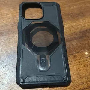 iPhone 15 Pro Max Black with MagSafe Charging, Model 5G, High-Quality Display, and Enhanced Features