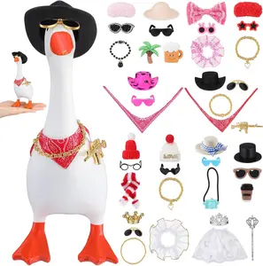 7 Inch Vintage Resin Goose Ornament Set, Magnetic Mini Desk Goose Key Holder with 6 Sets Retro Clothing Outfits, Cute Desktop Figurine Decoration, Ideal Housewarming Gift for Porch Bedroom Home Decor