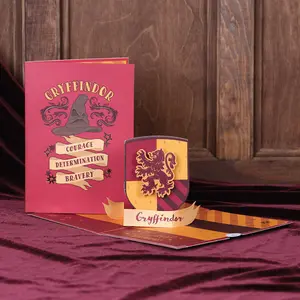 Harry Potter™ Gryffindor™ Birthday Pop-Up Card