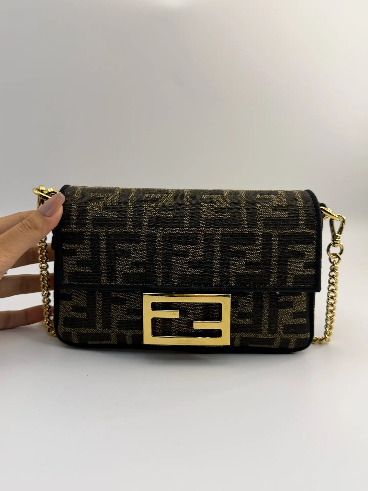 Pre-owned FENDI Iconic Baguette Mini Top Handle Crossbody Bag, Pre Loved Designer Crossbody Bags