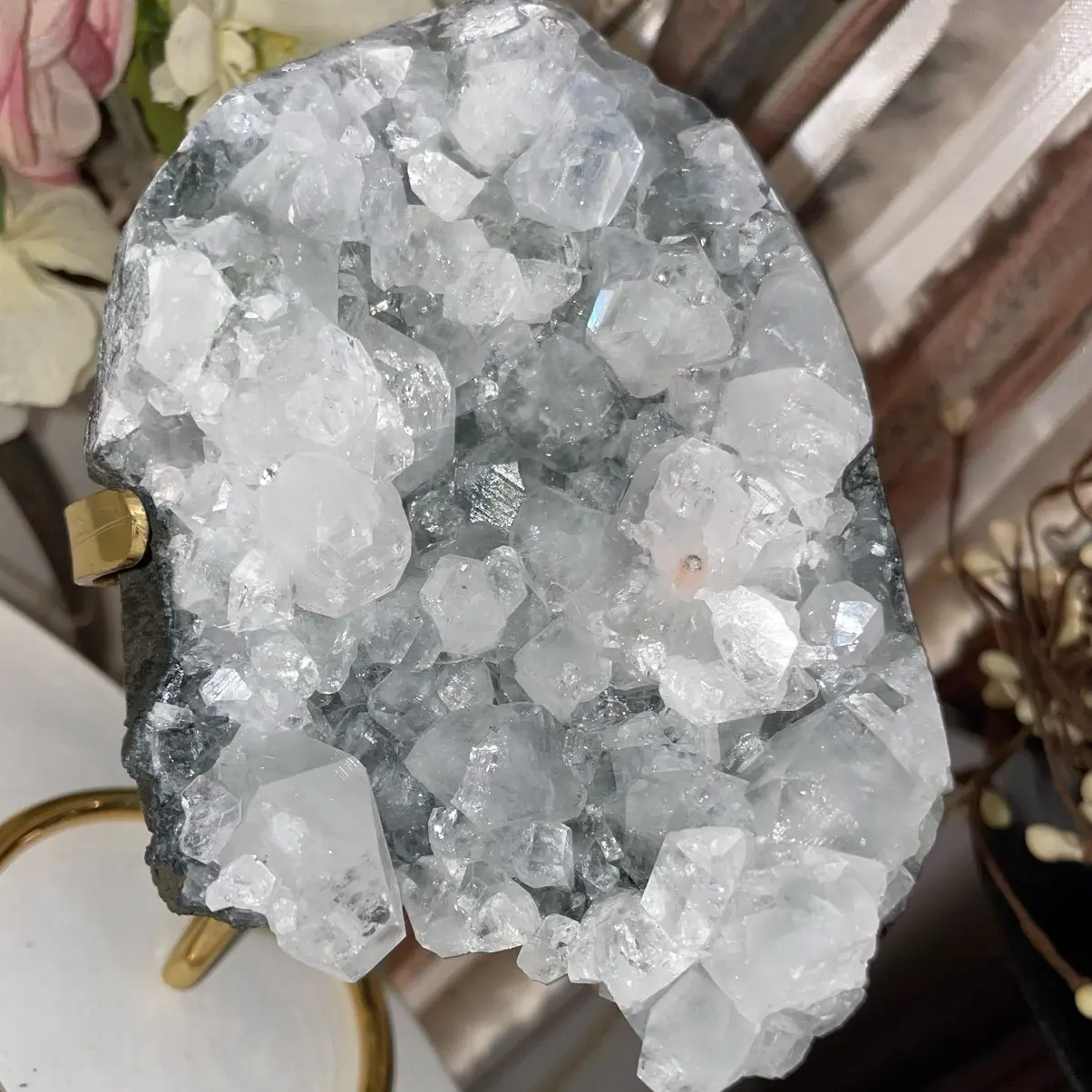 Large Apophyllite Geode with Custom Stand Beautiful Quality Crystal Decorative natural crystal