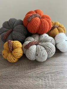 Single Fall Knitted Pumpkin