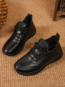 Women's Fashionable Solid Color Lace Up Low Top Sneakers, Casual Comfortable Sports Shoes for Daily Wear, All-match Commuter Shoes for Work & Daily Wear