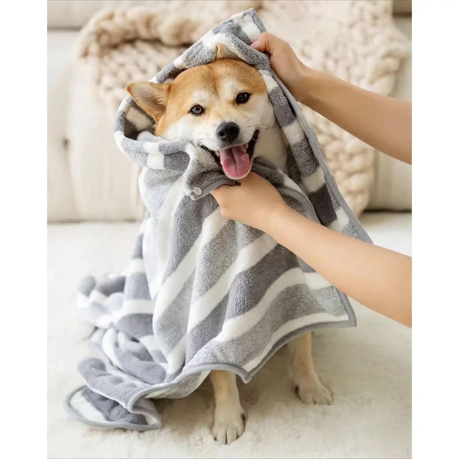 Pet Towels & Robes, Striped Pattern Pet Bath Towel, Absorbent, Soft, and Quick-Drying Grooming, for Dogs and Cats Baths, Showers, Drying, 1 Count Cute