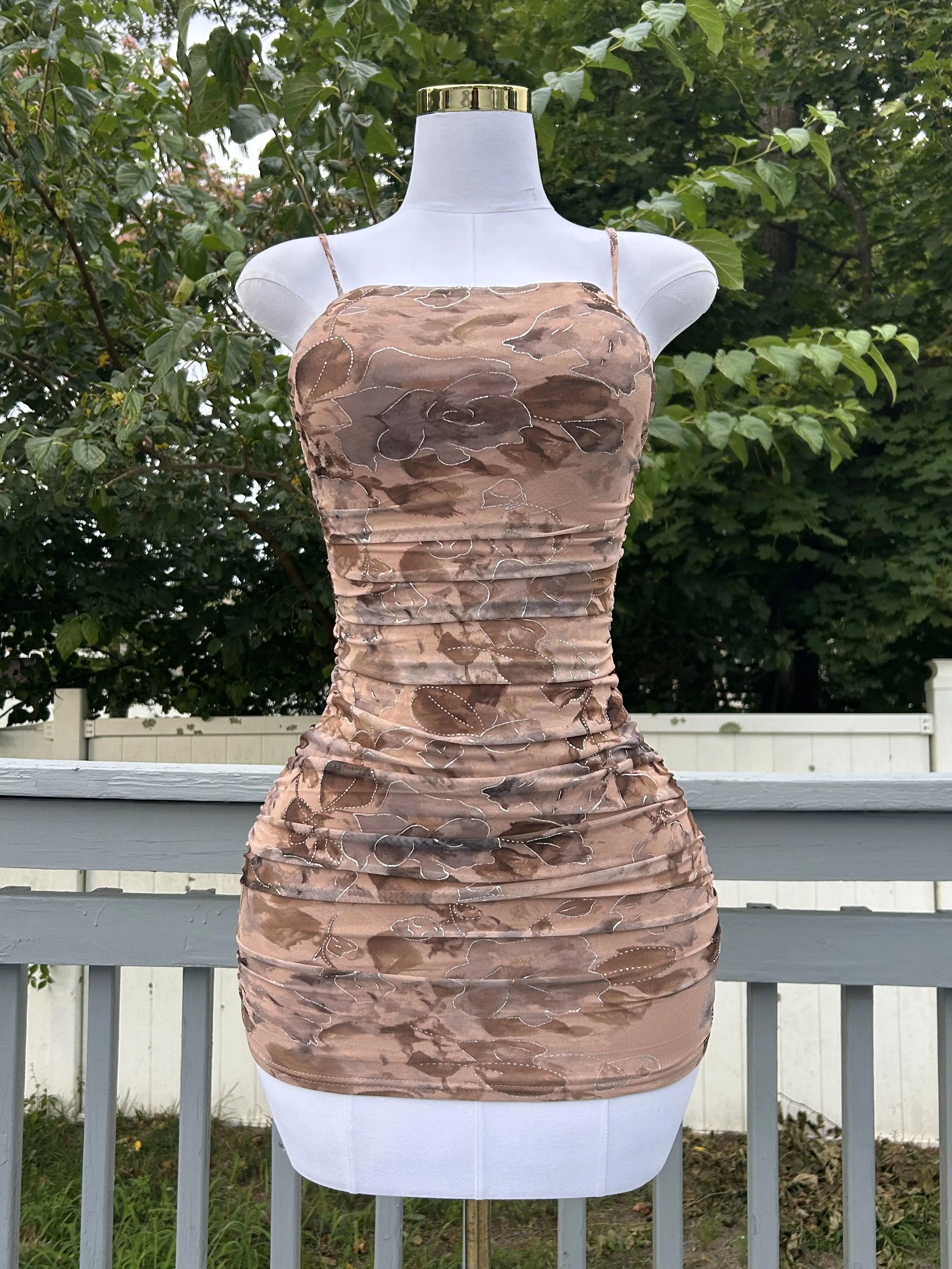 long sequin bodycon dress Cordelia Maxi in Brown Body Shape for S size:Rectangle day comfort 1-button UV Glow Worm Cap