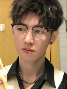 Men’s Retro Half-Frame Glasses – Black 0-Degree Flat Lens for Reading & PC Use