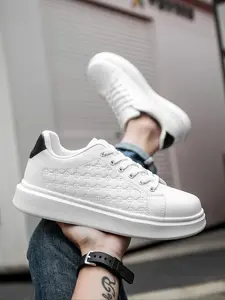 Men's Fashionable Patchwork Design Lace Up Low Top Sneakers, Trendy Sneakers, Stylish Sneakers, Casual Lifestyle Sneaker, Casual Comfortable Sports Shoes for Daily Wear, Male All-match Round Toe Shoes for Daily Wear, Closed