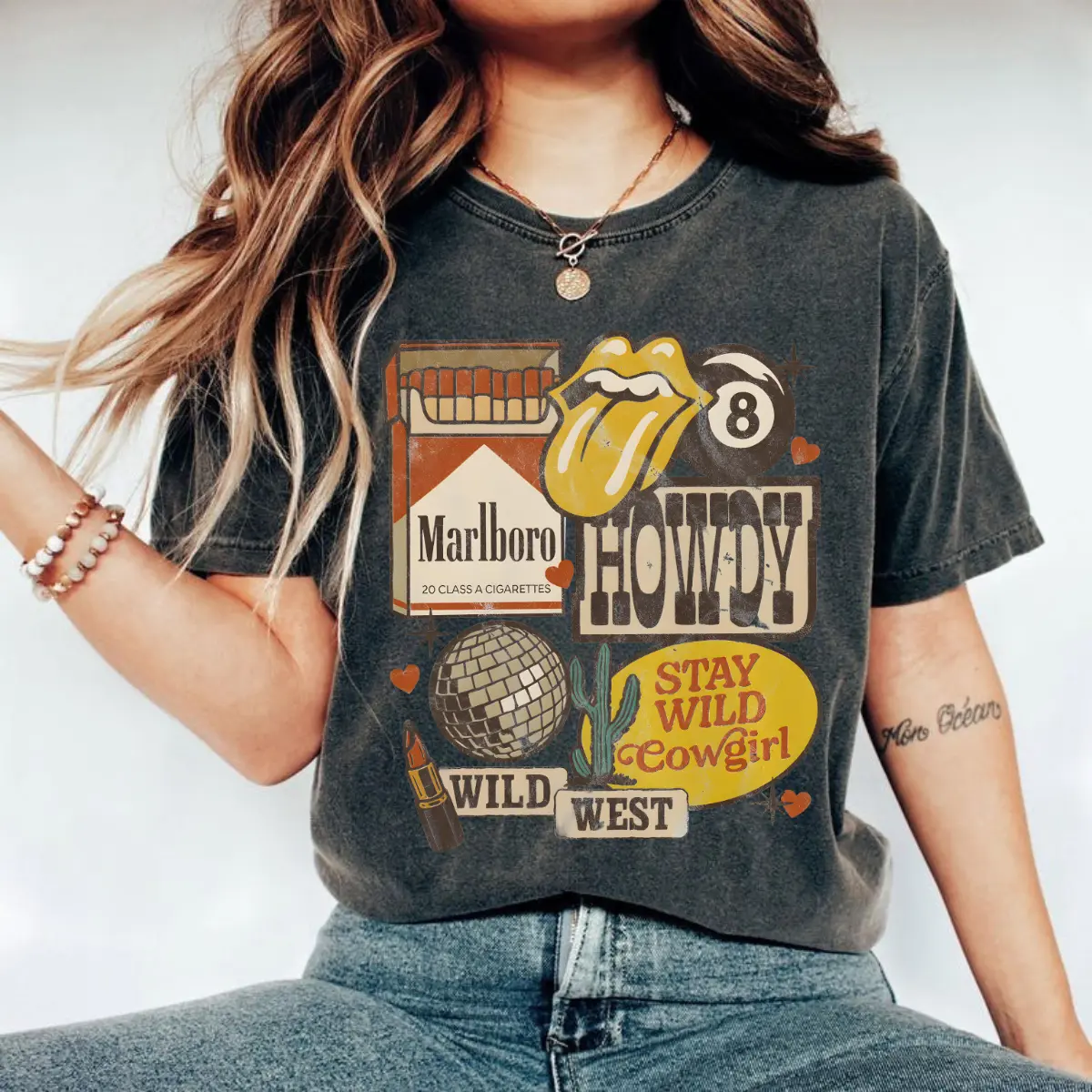 Comfort Colors Howdy Western Collage Tee Disco Cowgirl Vintage T-shirt Rodeo 90s Grunge Streetwear Retro Baddie Top Boho Hippie Funky Wild West