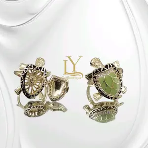 LaYaiBoutique #1155 Anillo Tortuga Oro Laminado 14k Adjustable Braille Embroidery with Elegant Design and Metal Coating