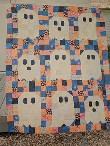Ghosts In the Graveyard  -Ghost Party Quilt Kit