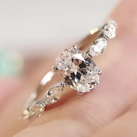 Elegant Rhinestone Decorated Ring, Elegant Glittering Ring, Fashion Accessories for Women for Party, Daily Clothing Decor, Trendy Wedding Engagement Anniversary Party Jewelry Gifts, Bridal Rings, Beautiful Rings