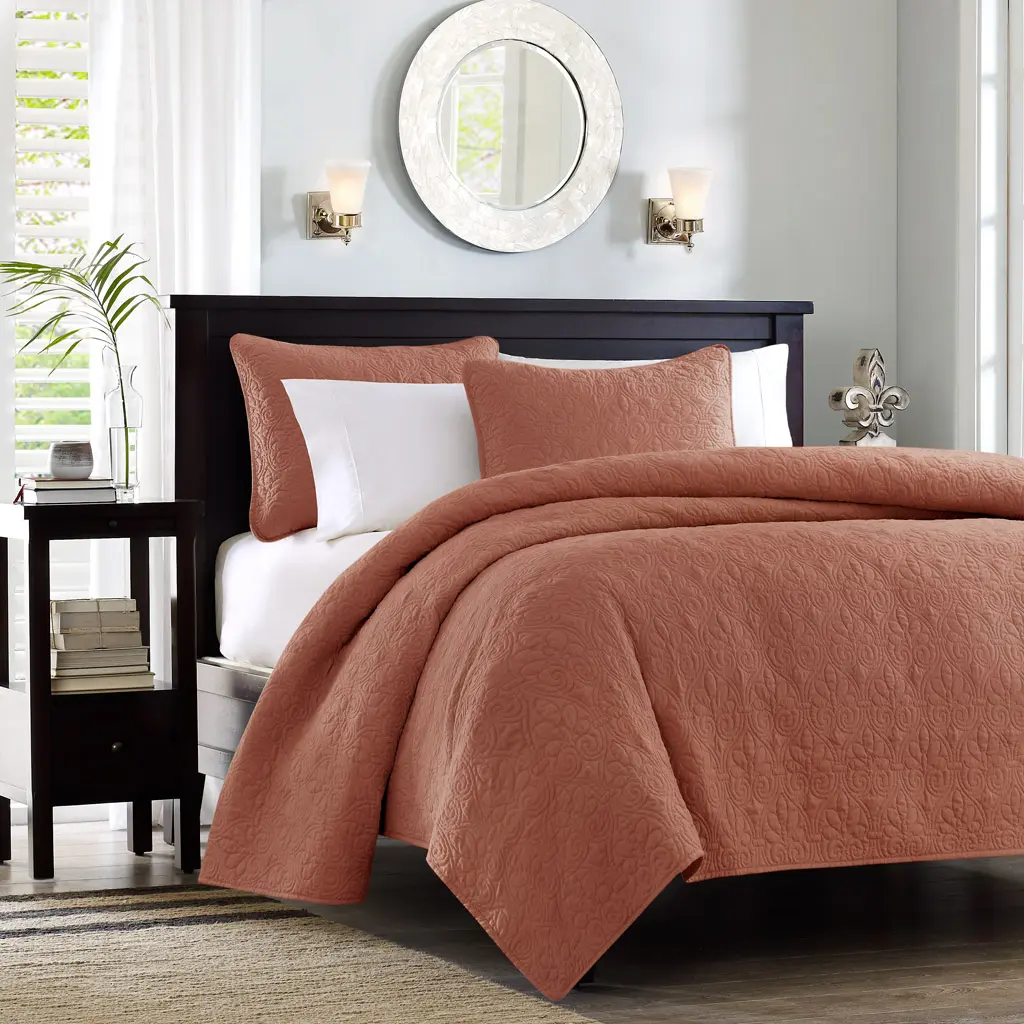 360 Stand Madison Park MP13-8483 Quebec Reversible All-Over Quilt Set, Clay Red - 3-Piece, 104x94x0.25in, Classic Stitch, Transitional Vibe, for King Size Bed & California King Compatible