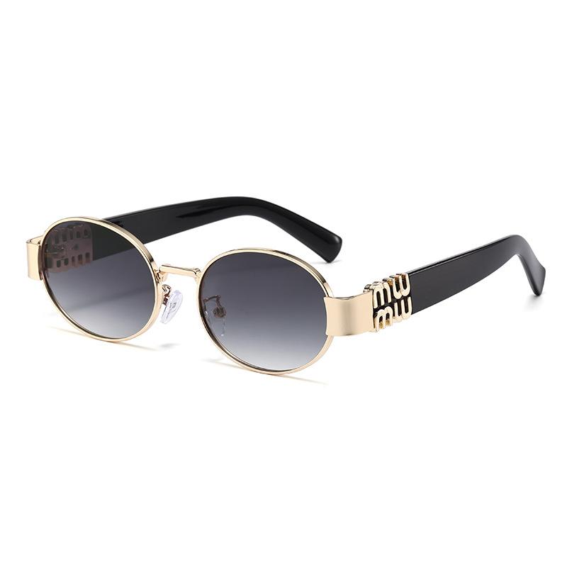 2026 Trendy European & American Round Sunglasses - Women’s Metal Logo Detail Shades with UV Protection (Retro Streetwear Pick)